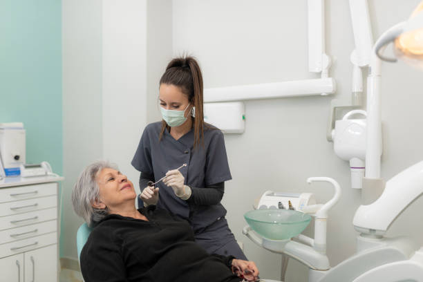 Best Broken or Chipped Tooth Repair in Westlake Vlage, IL